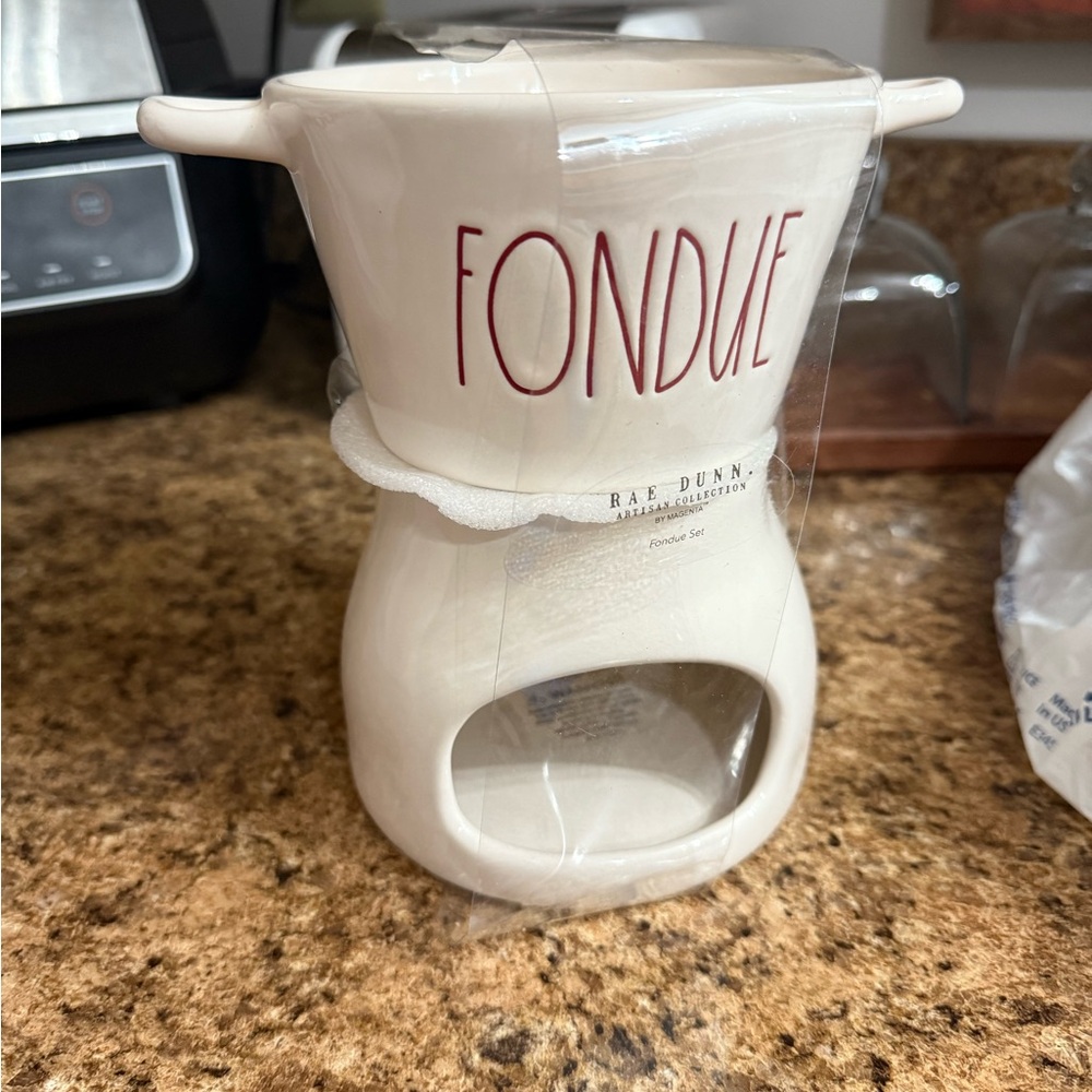 Rae Dunn Cream Fondue Pot - Picture 2 of 4